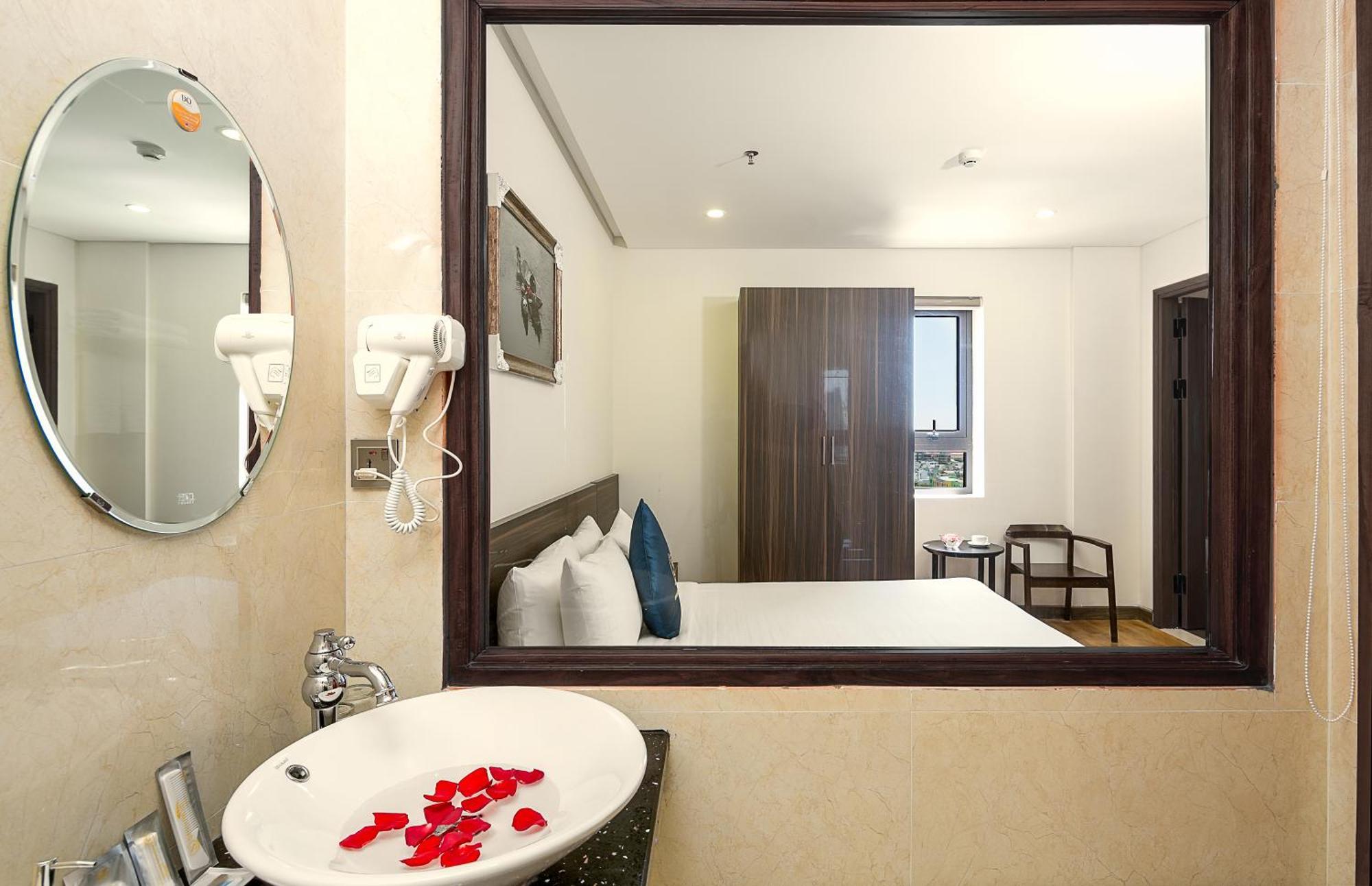 Sepon Blue Hotel Da Nang Exterior foto